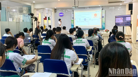 Giải pháp quan trắc tự động chất lượng khí thải trong sản xuất công nghiệp